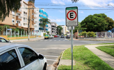 [Áudio] Câmara de Criciúma aprova tolerância de cinco minutos no estacionamento rotativo