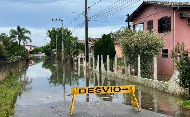 Forquilhinha: Quatro famílias estão desalojadas no bairro Cidade Alta