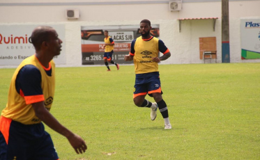 Gratidão só fora das quatro linhas 