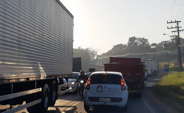 Trânsito lento entre Criciúma e Morro da Fumaça