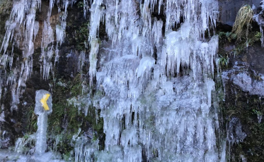 O espetáculo da Serra do Rio do Rastro que vira gelo (VÍDEO)