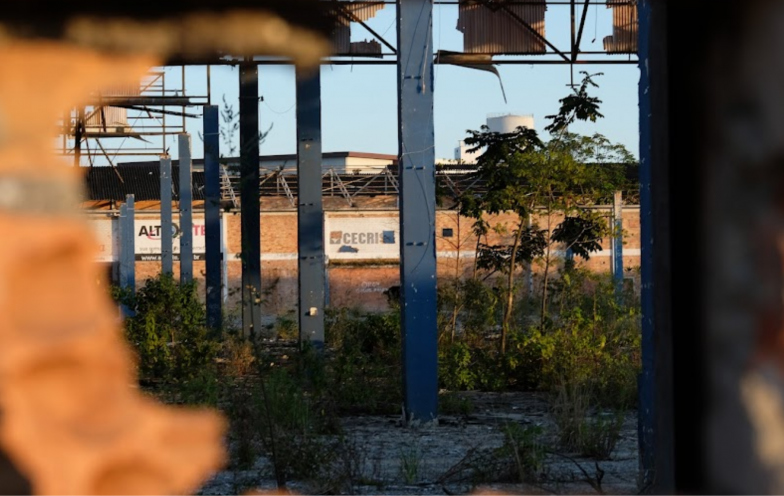 Por dentro da antiga Cecrisa: veja fotos da área abandonada que vai virar parque de inovação