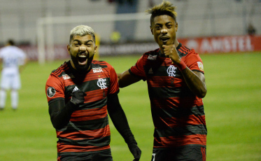 Libertadores: Flamengo vence, Athletico Paranaense perde