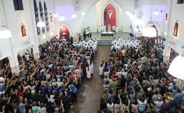 Santuário Mãe dos Homens divulga novos horários de missa e atendimento