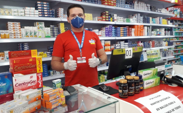 Na falta de álcool gel, antigripais estão sendo procurados nas farmácias