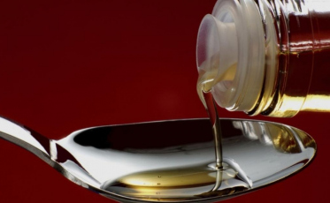 ‘Risco cardíaco’: Anvisa retira do mercado remédios com clobutinol usados para tosse