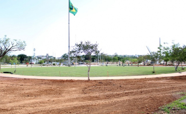 Salvaro apresenta imagens do Parque Centenário a lideranças