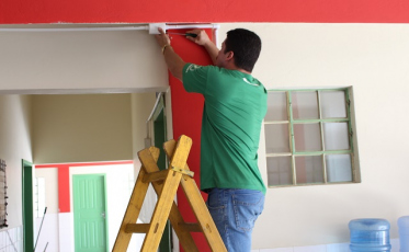 Parceria entre Satc e Prefeitura recupera instalações elétricas de 15 escolas