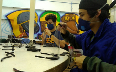 Satc amplia produção de protetores faciais