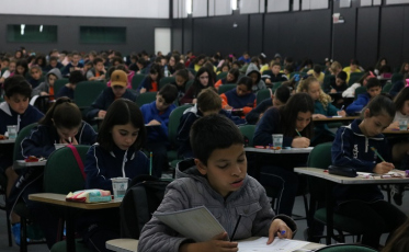 Estudantes saem confiantes da segunda etapa do Prêmio Acic de Matemática