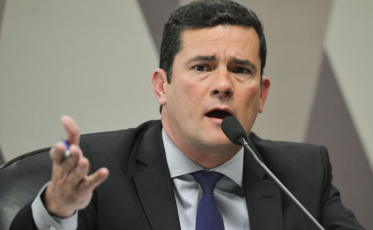 Moro afirma que modelo processual brasileiro exige parcimônia de juiz