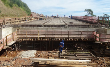 Obras na Serra da Rocinha reforçam interdição