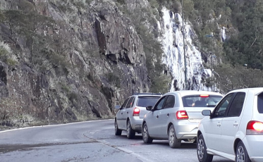 Fim de semana dos engarrafamentos na Serra do Rio do Rastro