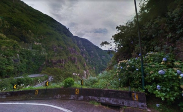 Jovem tenta se jogar em precipício na Serra do Rio do Rastro