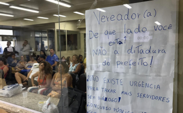 Uma sessão repleta de impasses na Câmara