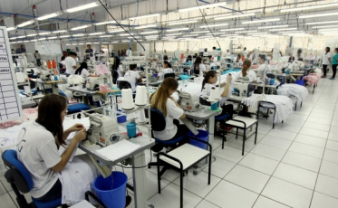 Indústria de SC tem melhor desempenho mensal desde 2002