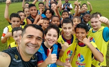 Instituto Show de Bola abre mais um núcleo de futebol