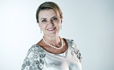 Simone Schramm é a nova secretária de Educação de SC