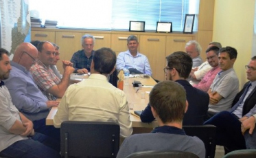 Segue o impasse dos salários na construção civil