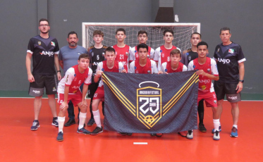 Equipe sub-15 de Cocal do Sul vence e está na semifinal do Campeonato Estadual
