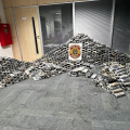 Mais 725 kg de cocaína são encontrados escondidos sob piso de imóvel em Itajaí