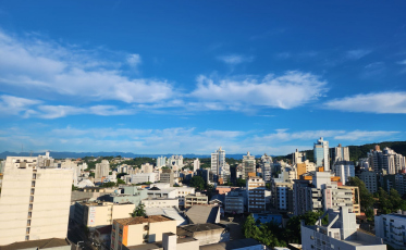 [Áudio] Calor segue intenso na região