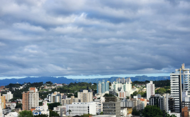 ((Áudio)) Tempo bom segue até segunda-feira na região