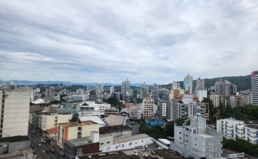 [Áudio] Calor intenso se estenderá até meados de março
