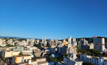 ((Áudio)) Chegada de vento sul ameniza calor na região