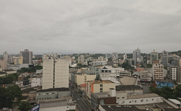 ((Áudio)) Feriado de Santa Bárbara com céu nublado e temperatura amena na região