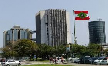 Atendimento presencial é ampliado nos serviços extrajudiciais no Estado