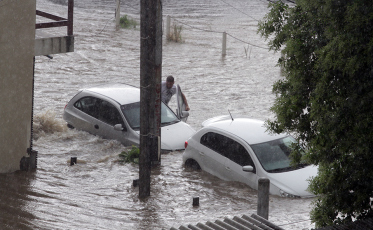 O mais forte pancadão de chuva (VÍDEOS)