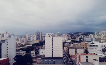 Fevereiro começa com temperaturas em elevação na região