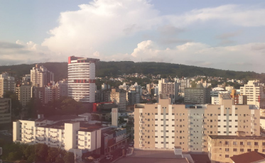 Quinta-feira de temperaturas altas na região de Criciúma