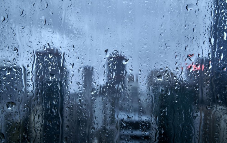 Chuva persistente coloca SC em alerta até terça-feira