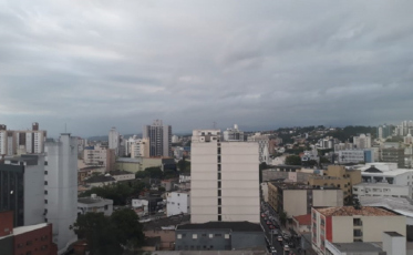 Márcio Sônego: com sol entre nuvens, quinta-feira terá máxima de 21ºC (ÁUDIO)