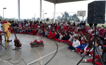 Com peça teatral, alunos são estimulados a sustentabilidade
