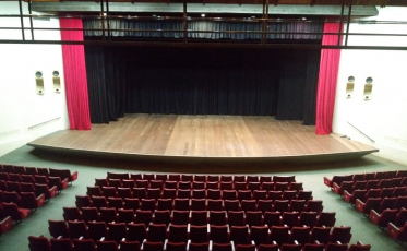 Teatro Elias Angeloni recebe recital de canto e piano nesta quinta-feira