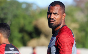 Thales, o novo zagueiro do Criciúma (VÍDEO)