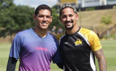 Caravaggio anuncia irmão de Jhonata Robert para a Série B do Catarinense