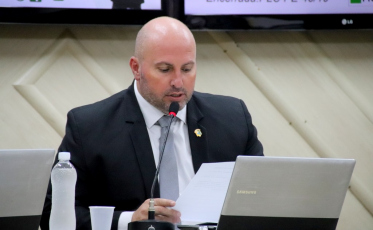 Câmara preparada para realizar sessões online