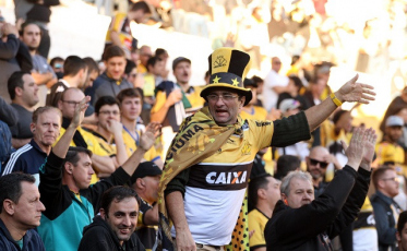 Ingresso a R$ 50 para a estreia do Criciúma