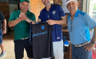 Golfistas de Criciúma conquistam títulos no RS 