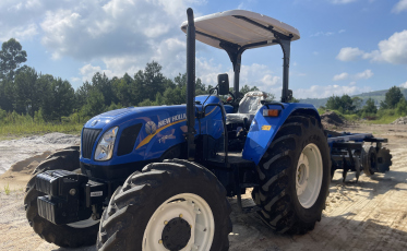 Siderópolis: Secretaria de Agricultura conta com novo trator para silagem