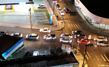 Com os buracos, acidentes na Centenário