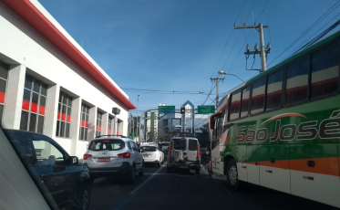 Tarde de atenção redobrada no trânsito (VÍDEO)