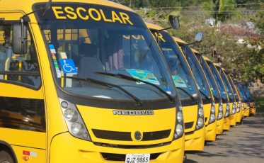 Estado encaminha propostas de novas estruturas da Saúde e Educação