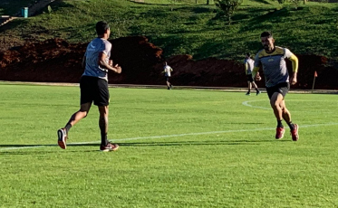 A dificuldade para o Tigre conseguir um amistoso (VÍDEO)