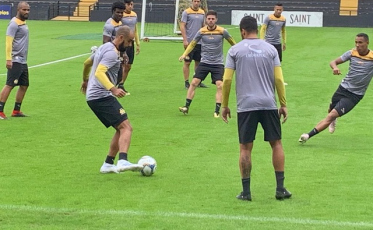 Léo Gamalho é dúvida do Tigre para sábado (VÍDEO)