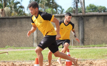 Elenco do Tigre treina na areia neste domingo